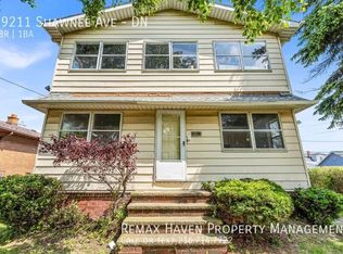 19211 Shawnee Ave #DN, Cleveland, OH 44119