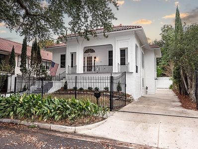 1023 Harding Dr, New Orleans, LA, 70119