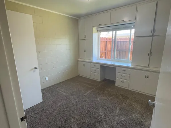 4826 61st St, Sacramento, CA 95820