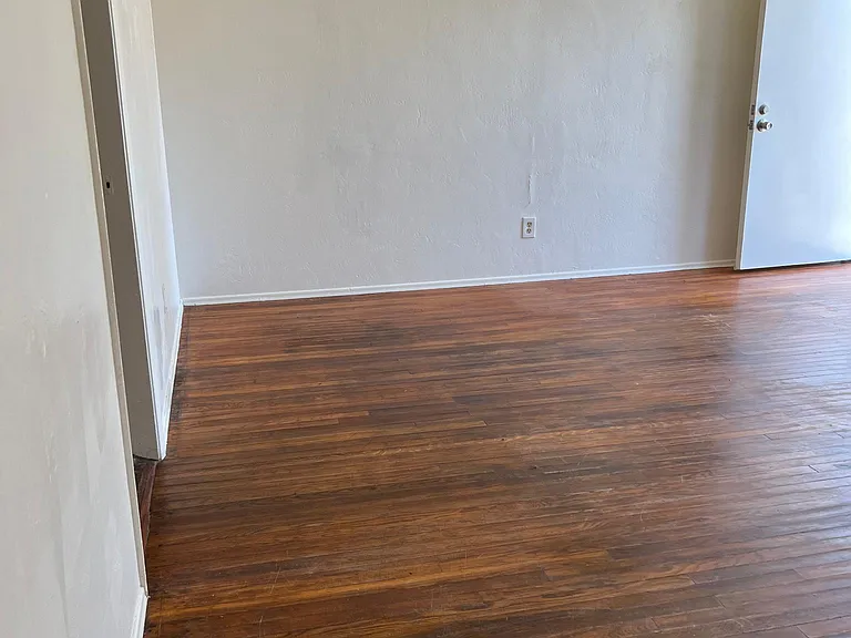 3666 Louisiana St #BOTTOM — Photo 2
