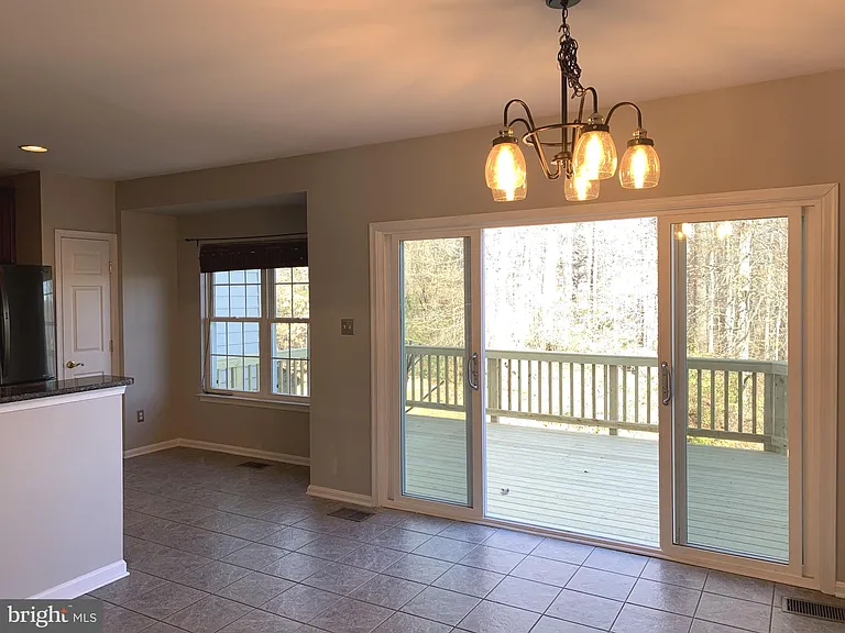 3384 Governors Crest Ct — Photo 10