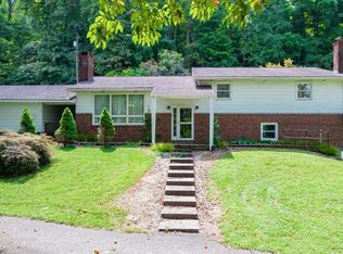 617 W Catherine St, Rowlesburg, WV 26425
