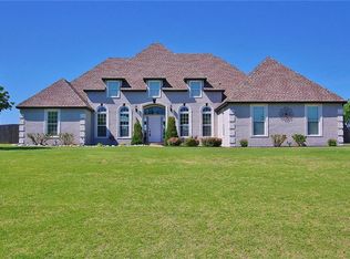 8401 SW 92nd Cir, Oklahoma City, OK 73169