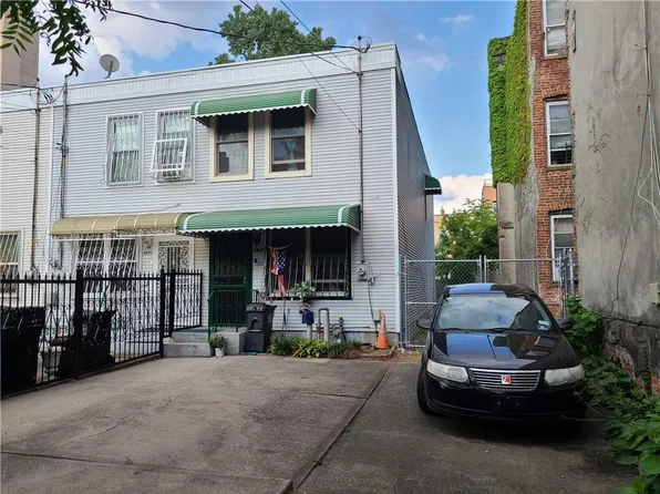 2823 W 37th St, Brooklyn, NY 11224