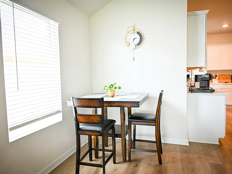 2929 Firefly Dr — Photo 8