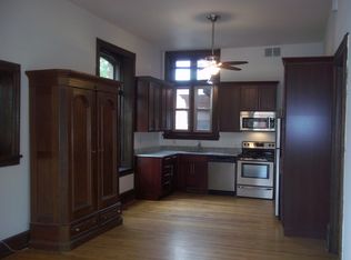1533 Green St APT 2W, Philadelphia, PA 19130