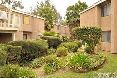 2nd image of 923 S Mountain Ave