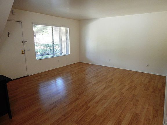 Living Room_06232014