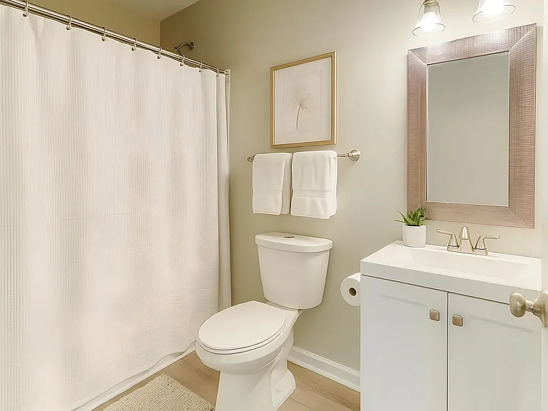 Hermer Cir NW — Photo 2