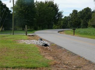 5801 Ervin McGarrah Rd, Lowell, AR 72745