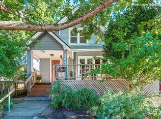 3609 SE Center St, Portland, OR 97202