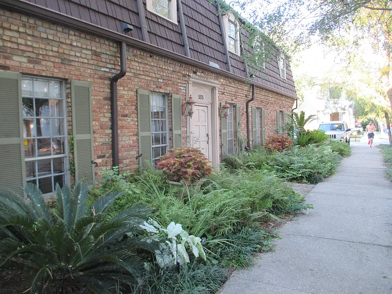 555 Spanish Town Rd #11 — Photo 1