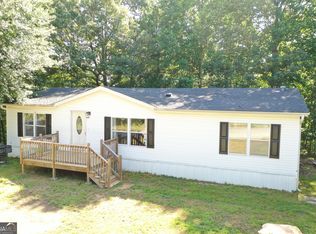 16 Terri Ln, Toccoa, GA 30577