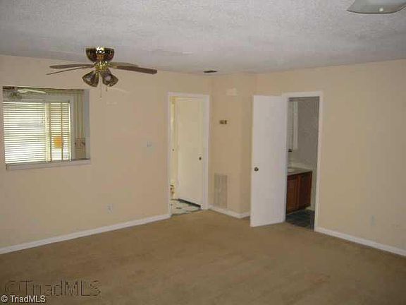 4th image of 317 E Montcastle Dr Unit F