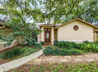 1014 Lynbrook St NW, Palm Bay, FL 32907
