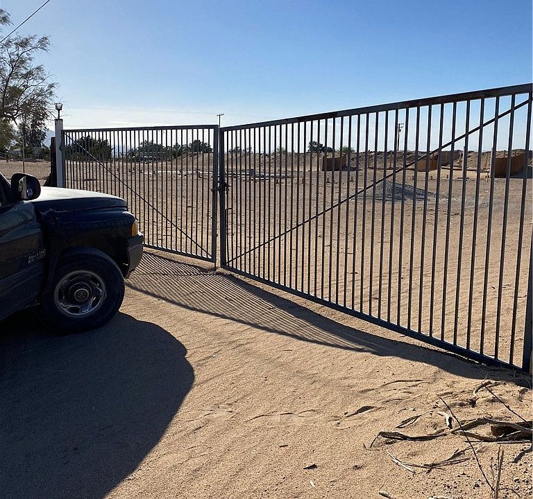 2nd image of 39375 Tami Rd