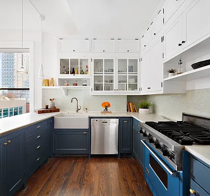 Sold by Compass | media 11