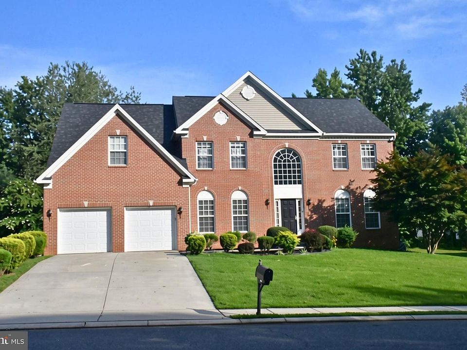1st image of 325 Kendrick Dr