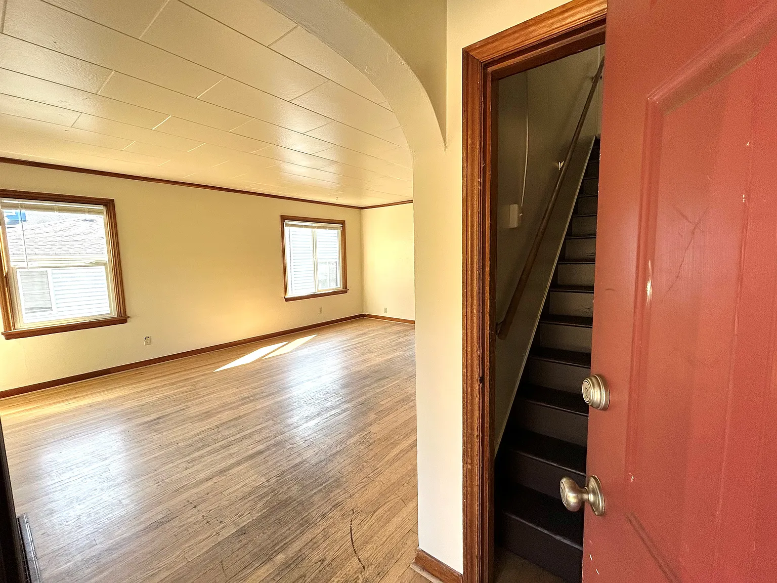 1131 Humboldt St — Photo 2