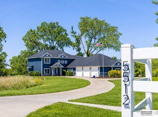 5512 N 284th Cir, Valley, NE 68064