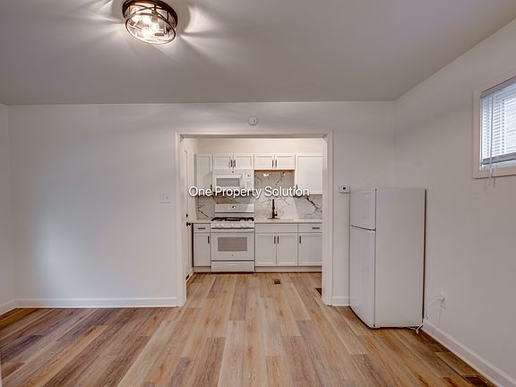 5th image of 1433 Pennsylvania St #3