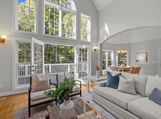 109 San Juan Dr, Chapel Hill, NC 27514