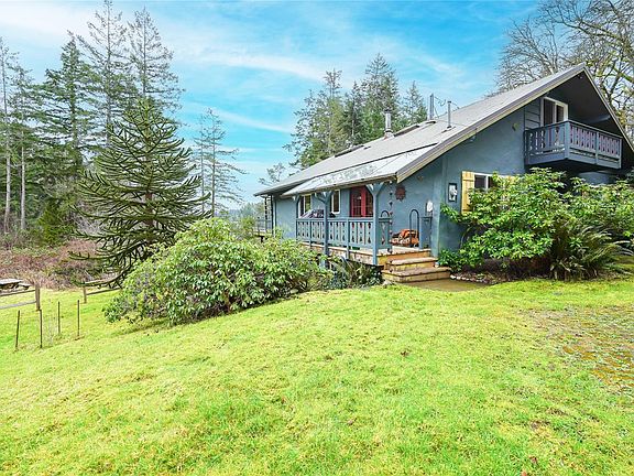 3rd image of 89 Pilkey Point Rd