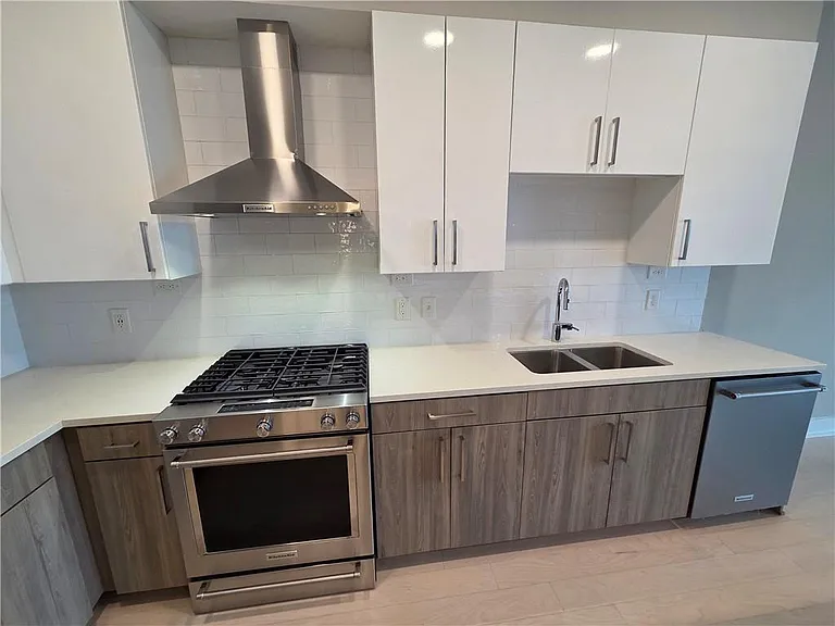 775 Juniper St NE #608 — Photo 4
