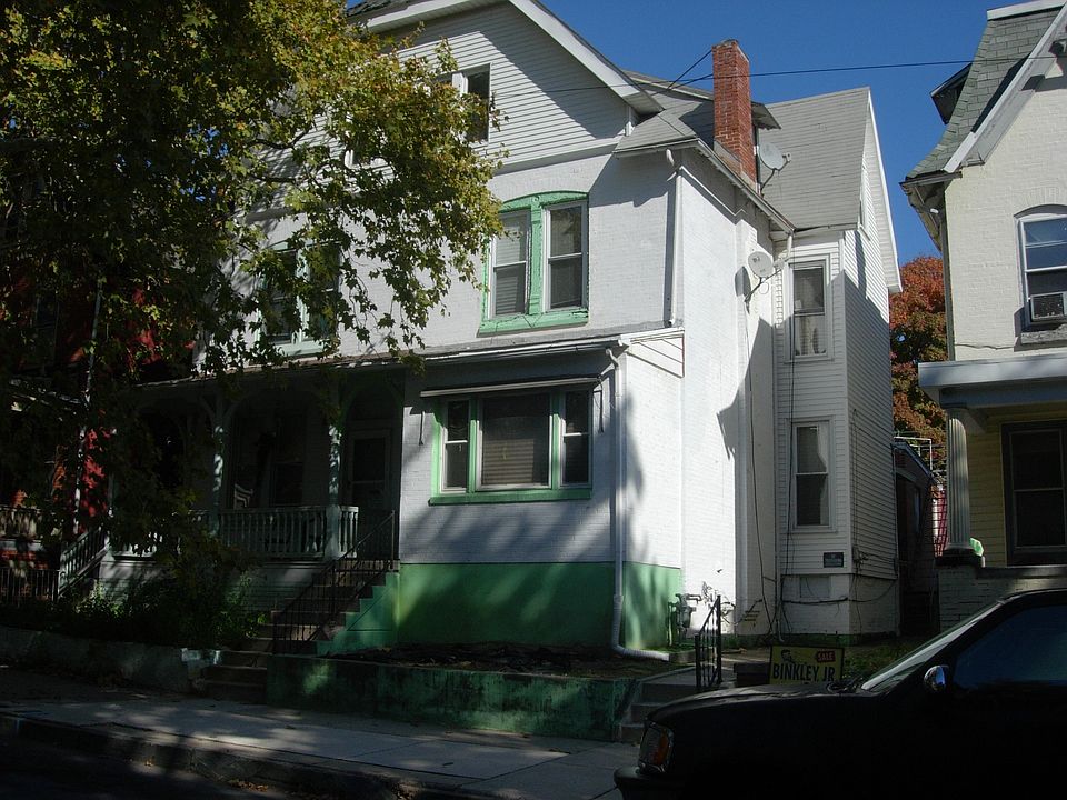 2nd image of 733 N 2nd St