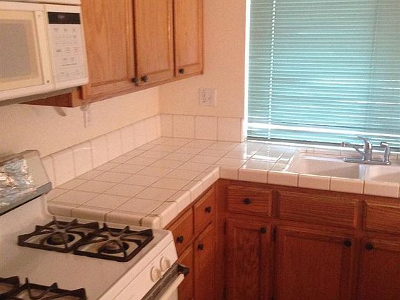 3rd image of 8956 Rocky Creek Ct