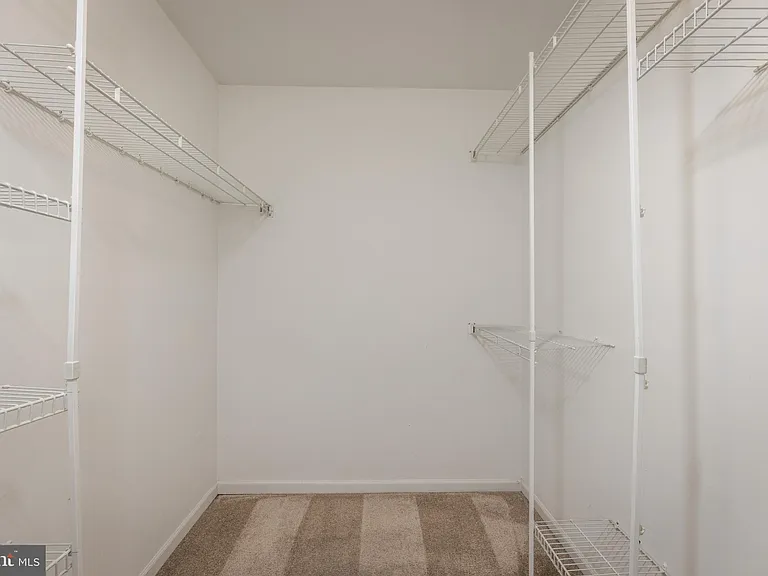 35 Nathalie Ct — Photo 25
