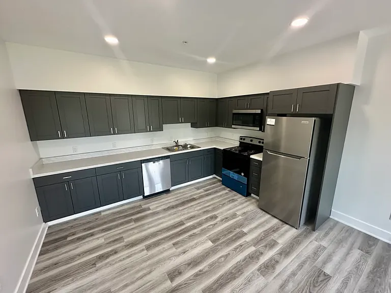 6718 Quinn St #3 — Photo 10
