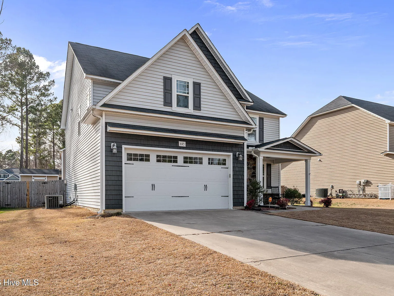 5 bed, 3.5 bath, 3066 sqft, $2,800 — Photo 3