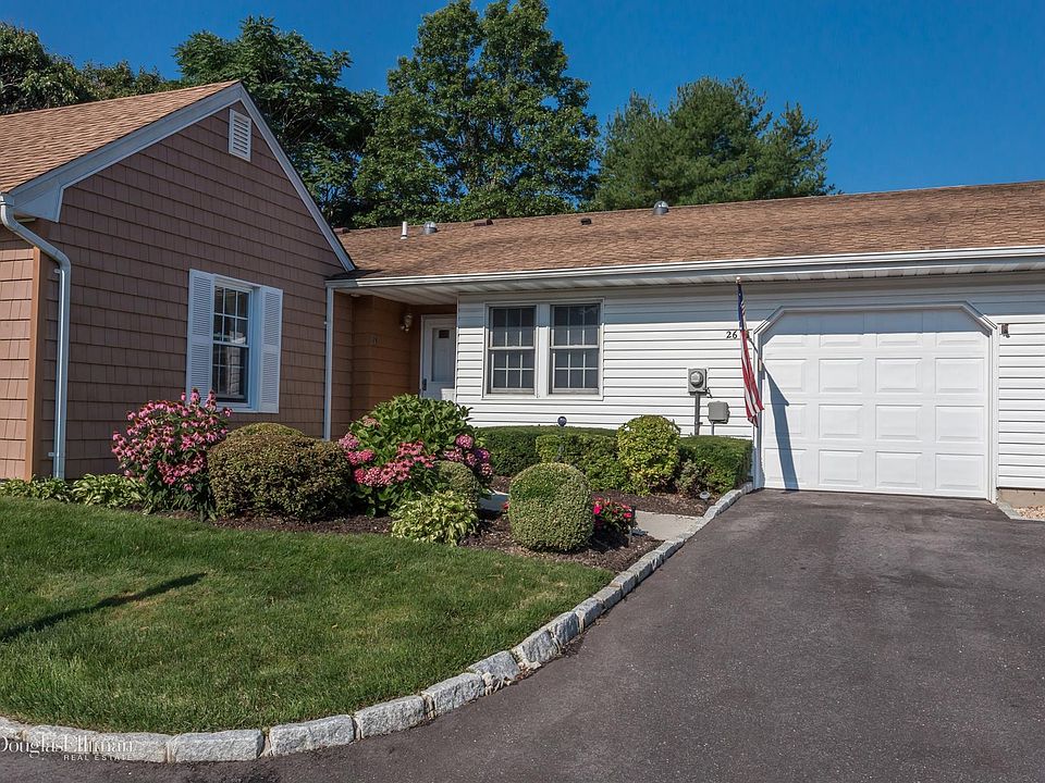 1st image of 26 Revere Dr