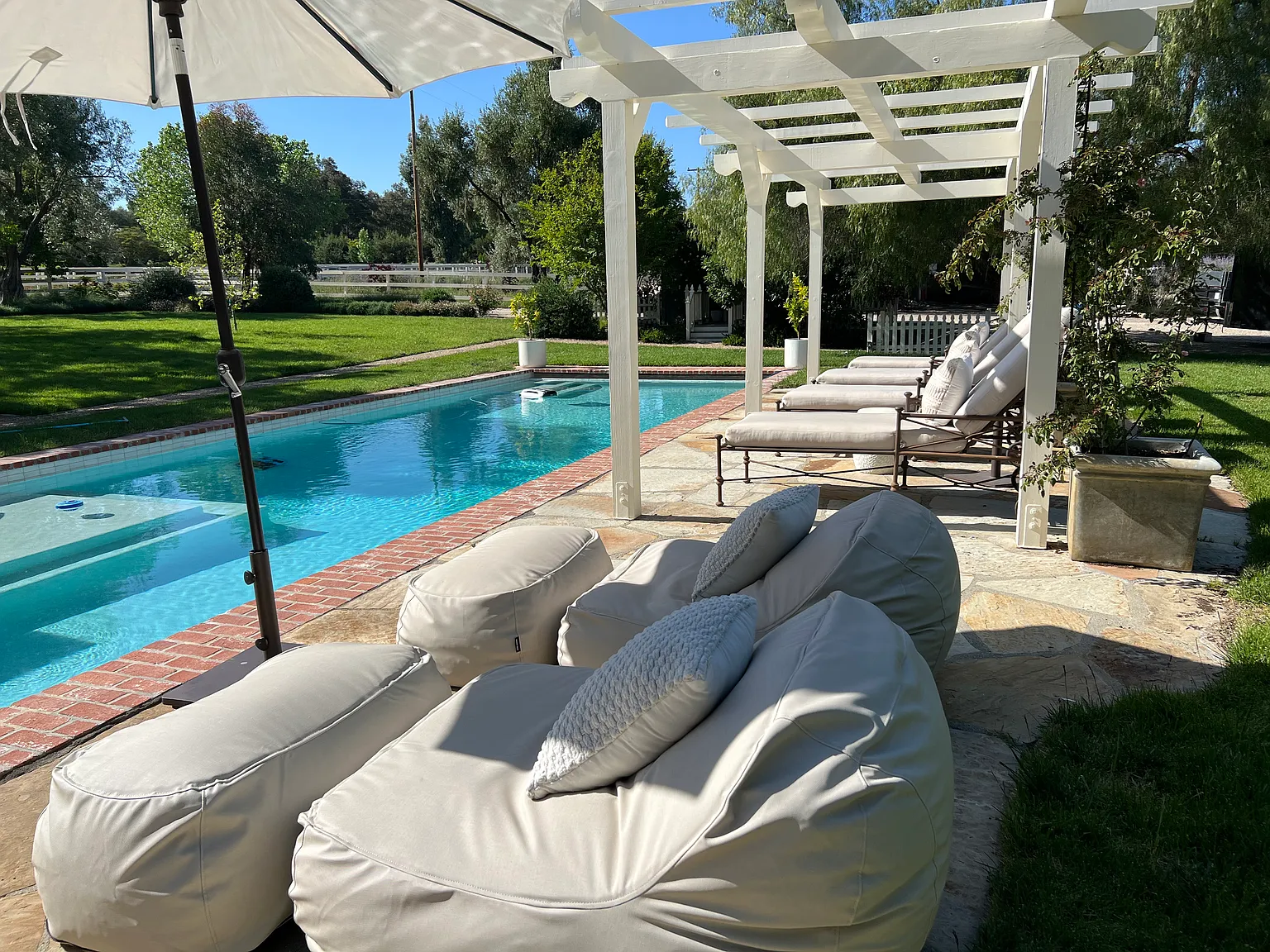 4 bed, 3.5 bath, 3500 sqft, $25,000 — Photo 4