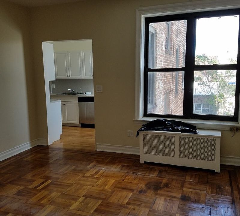 1st image of 4516 44th St APT 3C