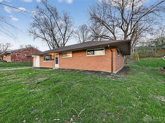 3rd image of 4606 Winchester Dr