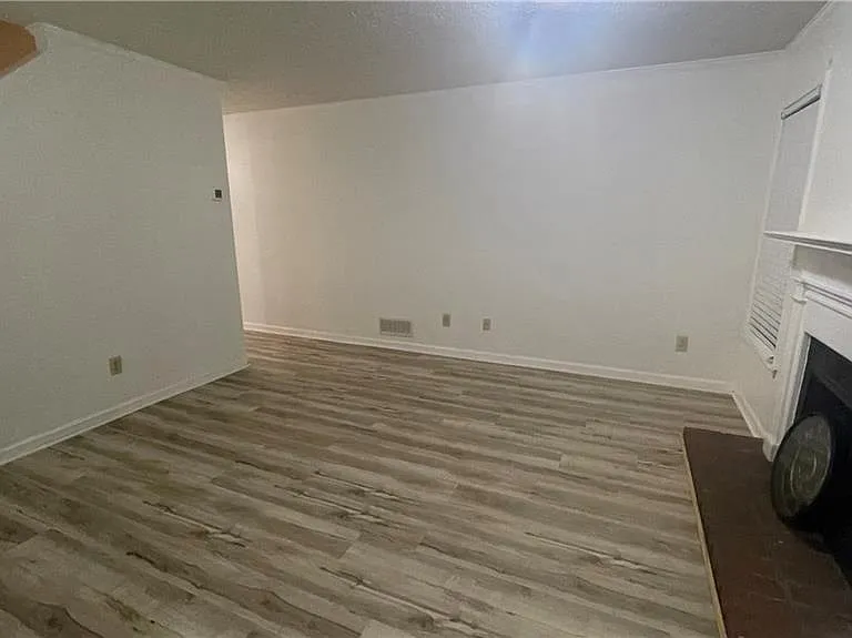 1405 Kennesaw Trace Ct NW — Photo 4