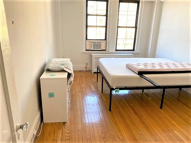 1st image of 50 W 72nd St APT 1704
