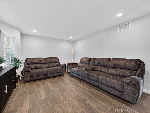 4th image of 1209 Marble Ln