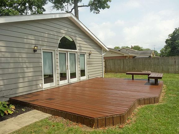 BACK DECK
