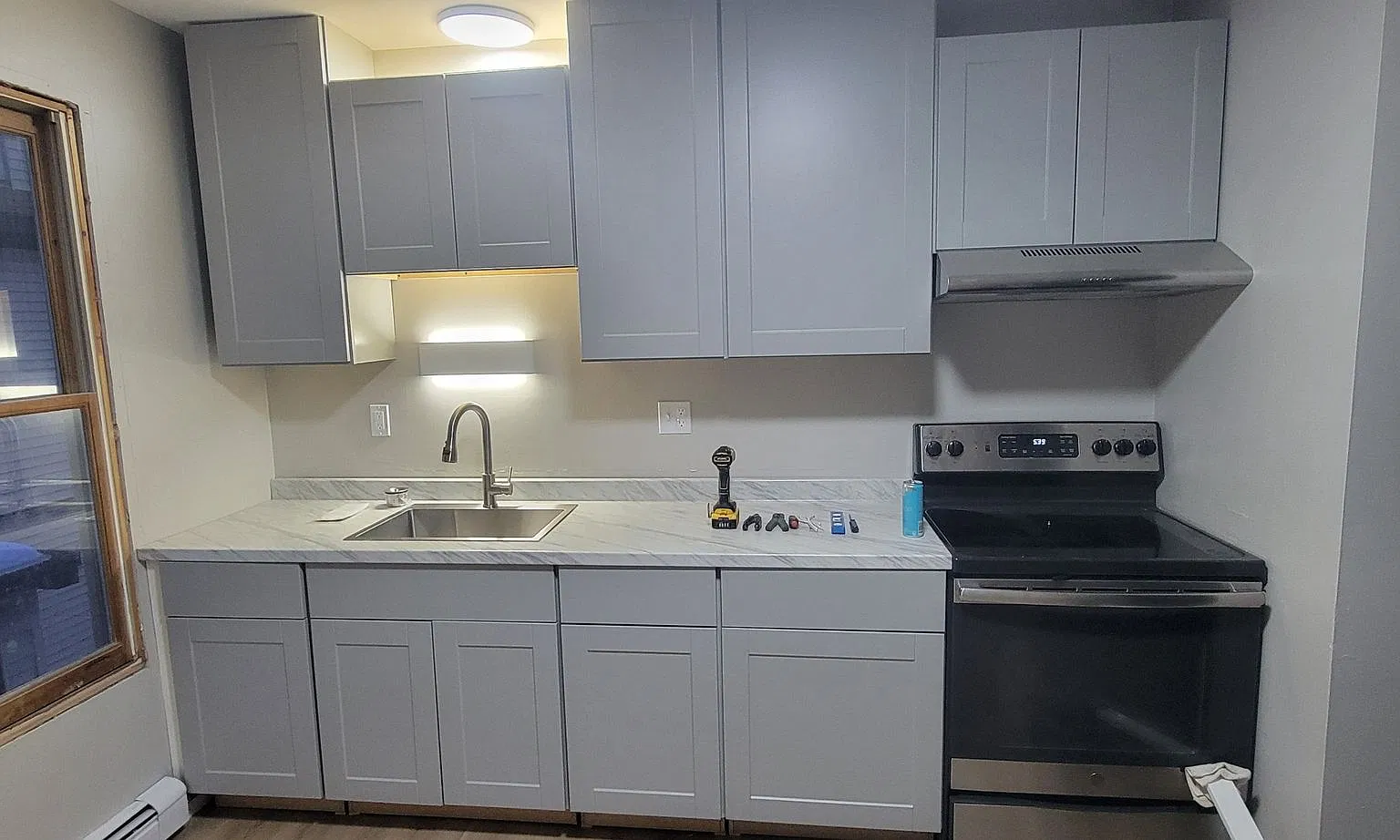 2 bed, 800 sqft, $1,950 — Photo 1