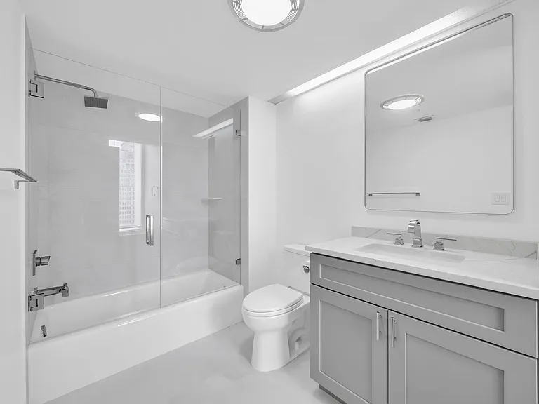529 S Flagler Dr #14H — Photo 15