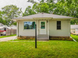 1619 Central St, Oshkosh, WI 54901