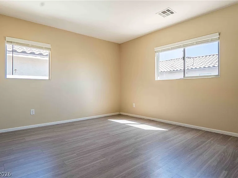 5558 Rollins St — Photo 12