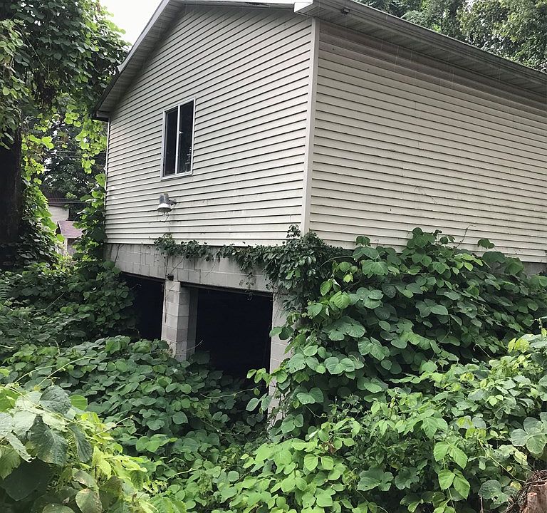 2nd image of 1626 Highland Ave