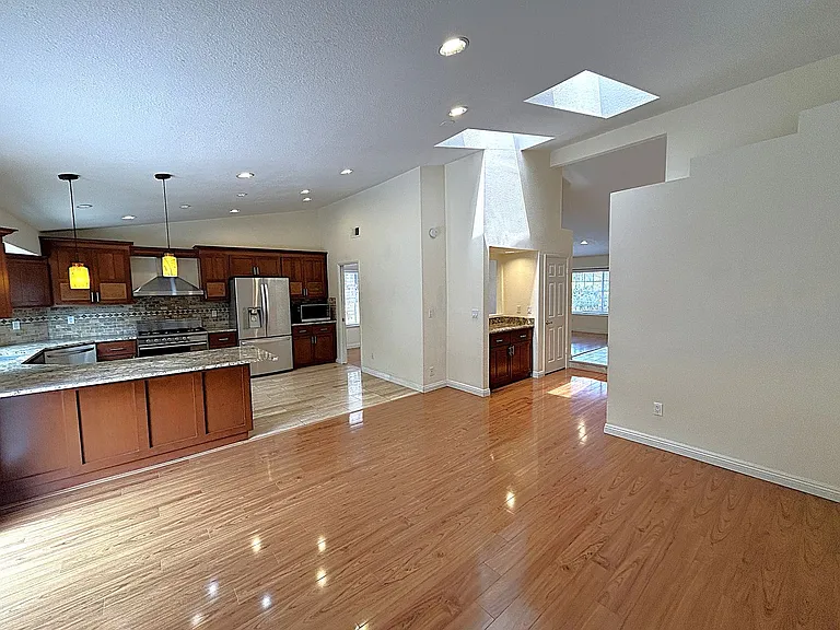 904 Sky Meadow Pl — Photo 8