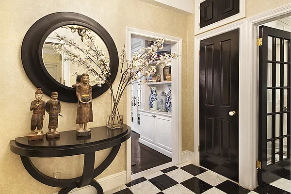 Sold by Stribling | media 11