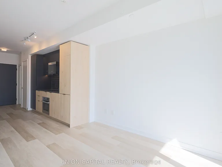 28 Eastern Ave #520 — Photo 13