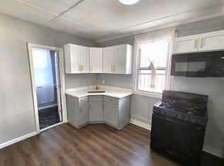 129 S Day St FLOOR 2, Orange, NJ 07050